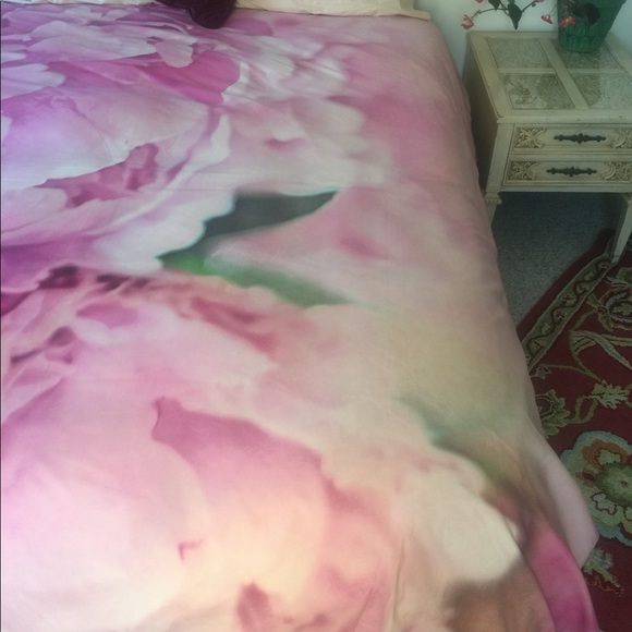 Queen Floral Duvet Cover - Picture 6 of 7